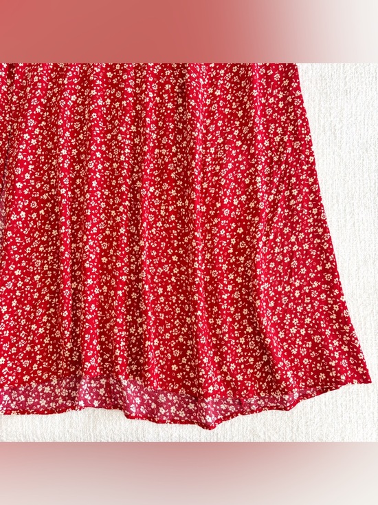Reformation midi skirt. - Picture 5 of 16